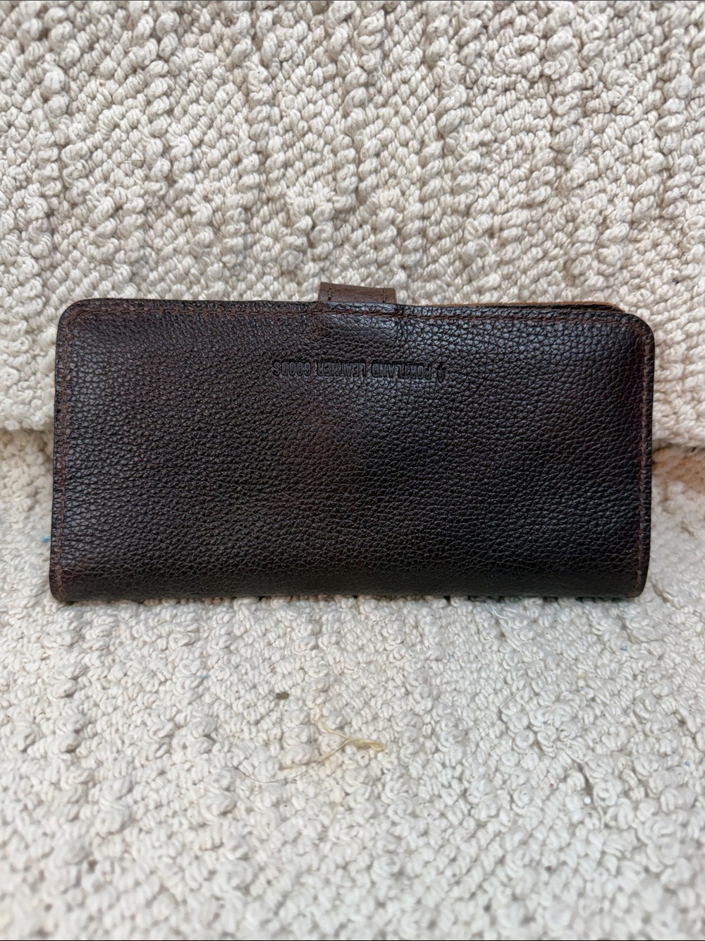 Portland Leather Dark Brown Zip Wallet Clutch Coldbrew Pebble